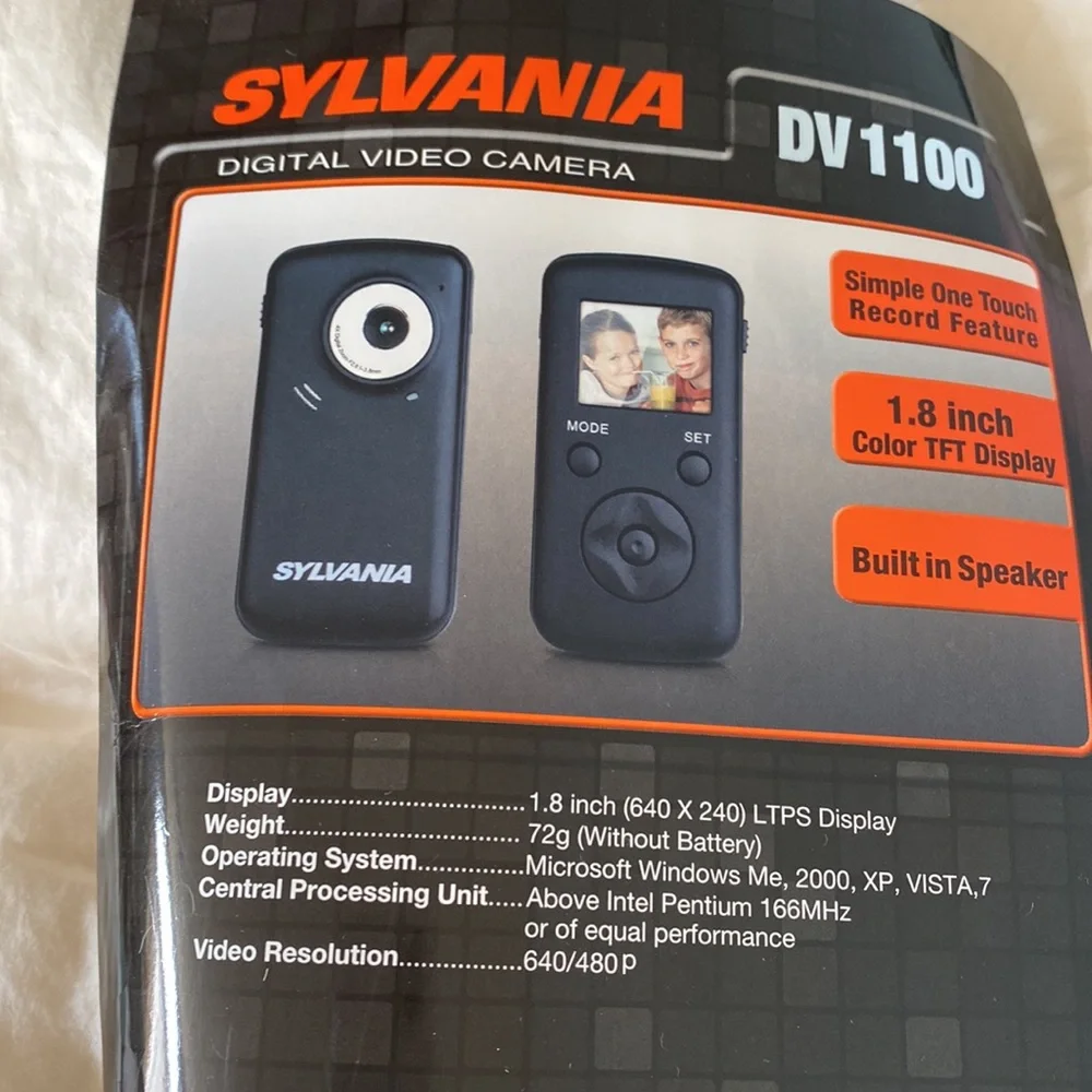 ~Sylvania~ Vintage DV 1100 Digital Video Camera
